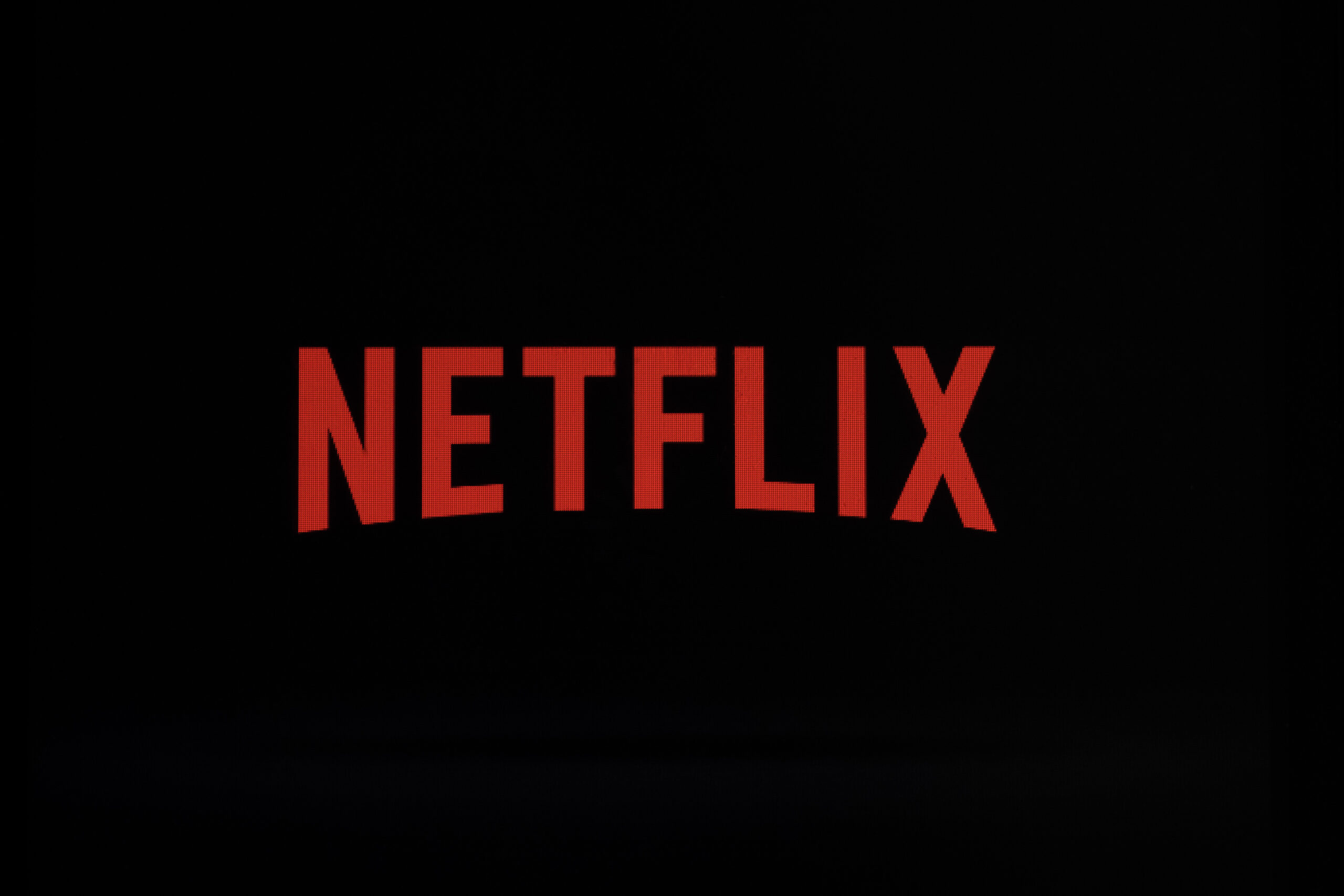 Netflix will charge additional $8 month on Netflix password sharing